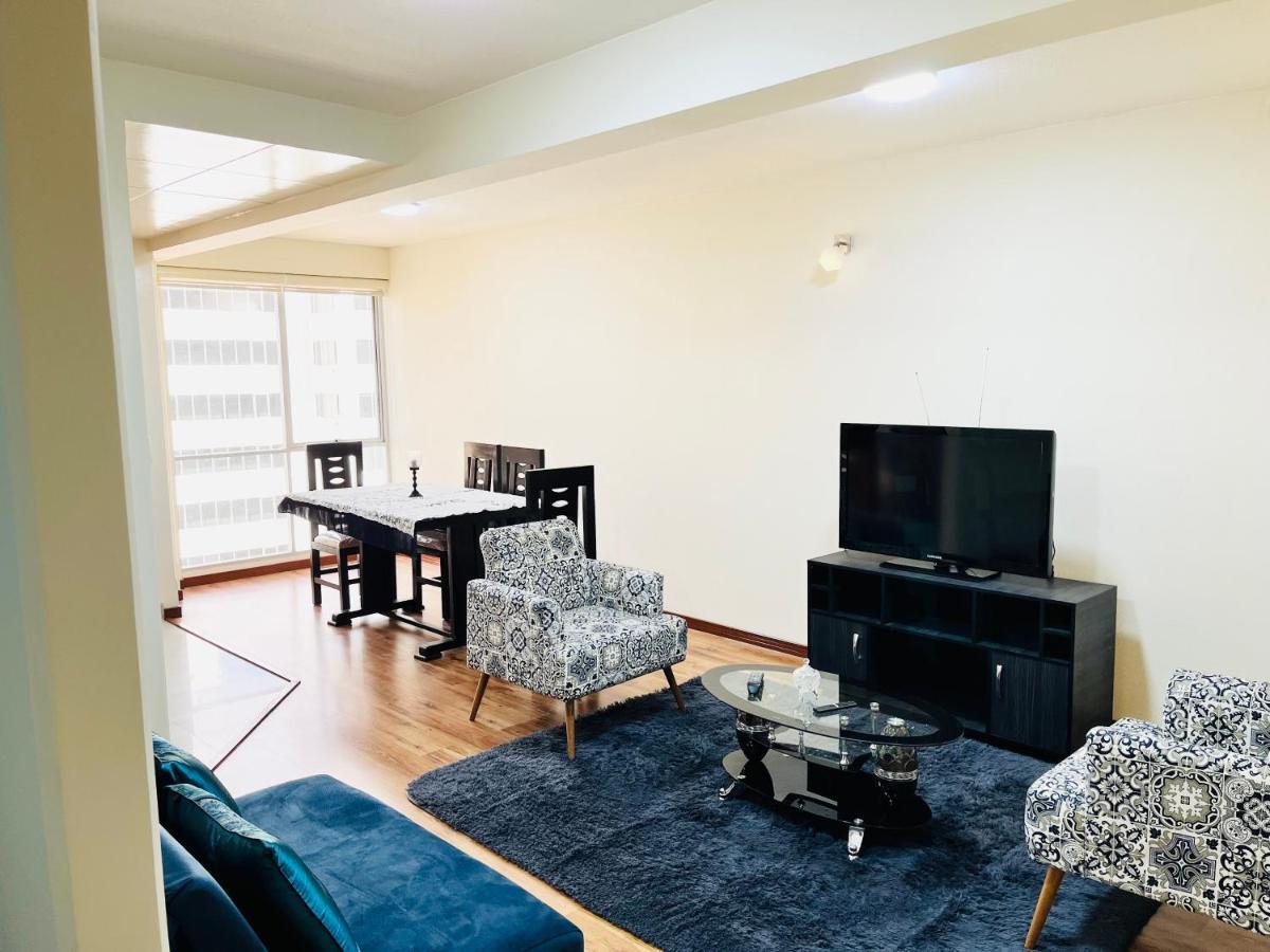 Moderno Y Comodo Apartamento Con La Mejor Ubicacion En Sopocachi Appartement La Paz Buitenkant foto