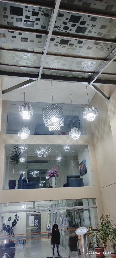 Moderno Y Comodo Apartamento Con La Mejor Ubicacion En Sopocachi Appartement La Paz Buitenkant foto