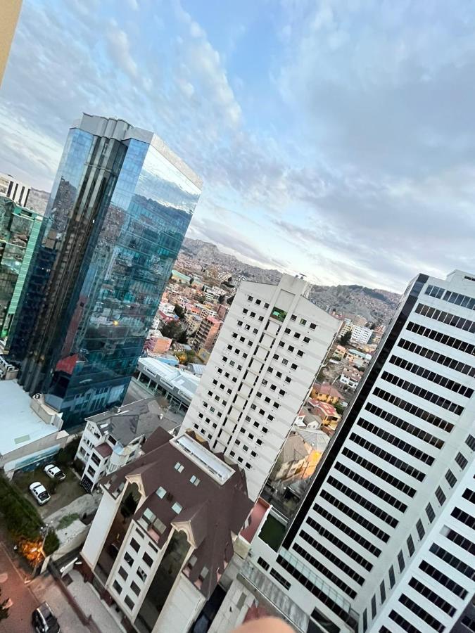 Moderno Y Comodo Apartamento Con La Mejor Ubicacion En Sopocachi Appartement La Paz Buitenkant foto